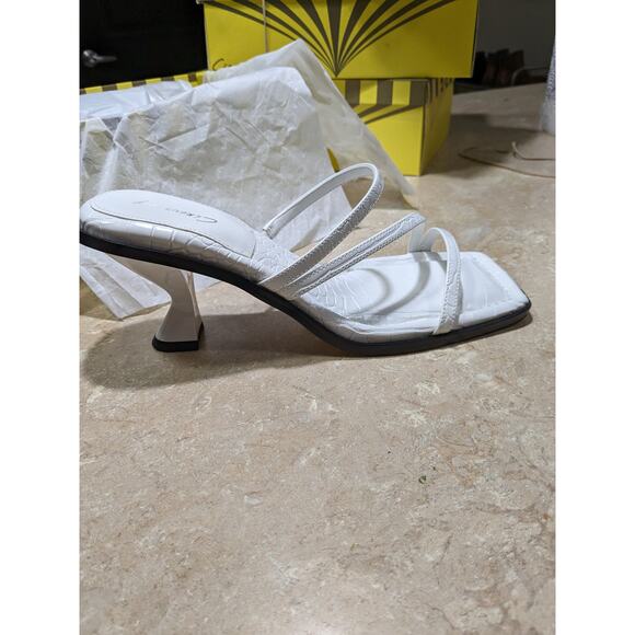Sam Edelman Circus, NIB. White Felicity sandals. 10M - Picture 4 of 8